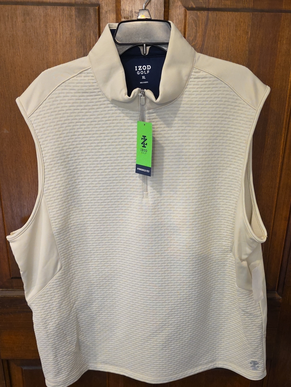 Izod Men's Hydrasheild Golf Vest